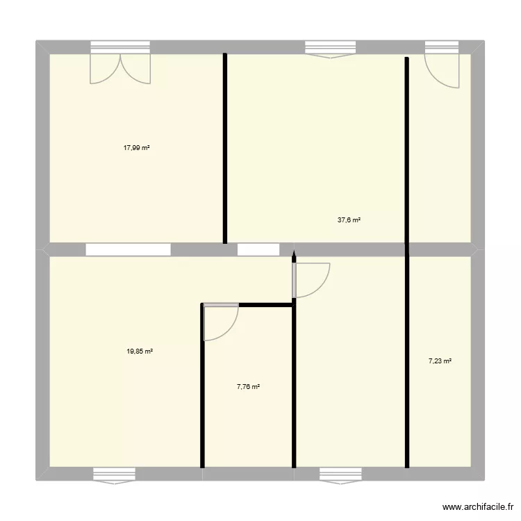 Eric. Plan de 5 et 90 m² Eric. Plan de 5 et 90 m²