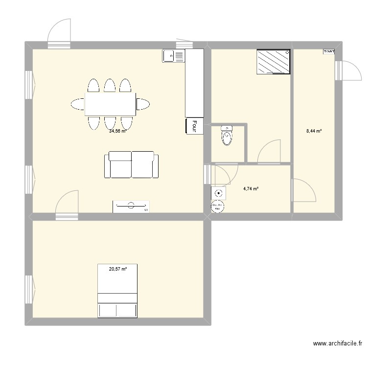 TURIN. Plan de 6 pièces et 79 m2