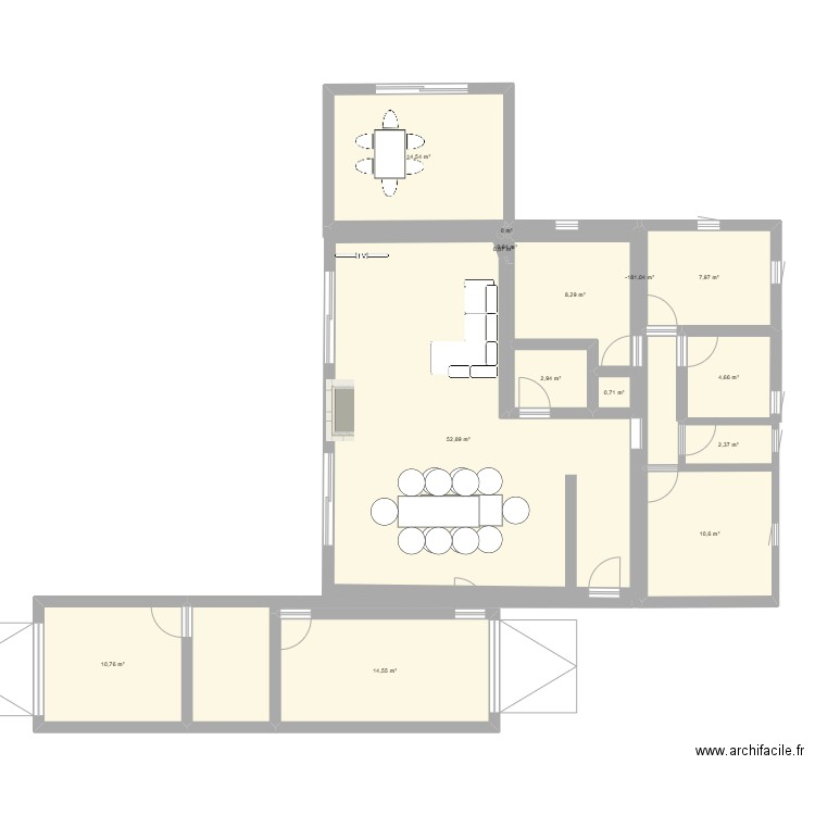Veyrines source. Plan de 15 pièces et 131 m2