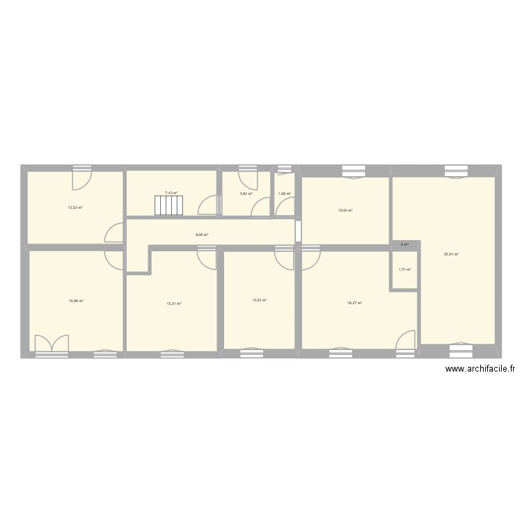 Metz. Plan de 13 pièces et 136 m2