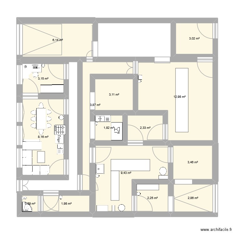 attelier transfo yanis. Plan de 15 pièces et 65 m2