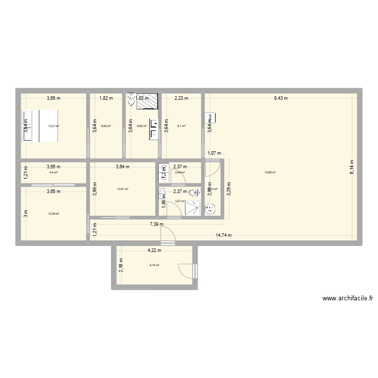 Chalet. Plan de 12 pièces et 152 m2