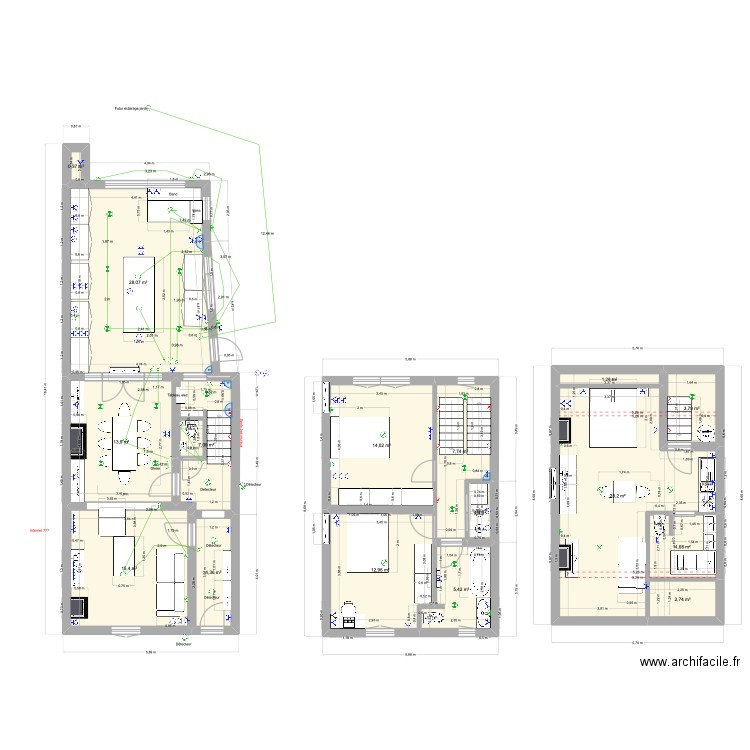 Gare v6 Papa. Plan de 16 pièces et 151 m2