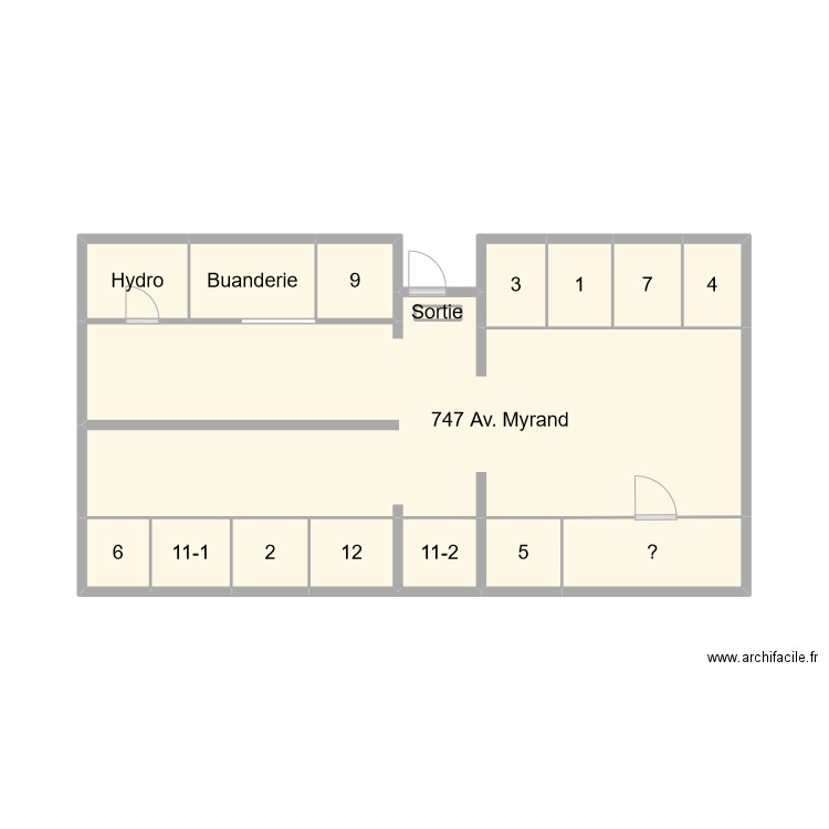 747 Av. Myrand. Plan de 0 pièce et 0 m2