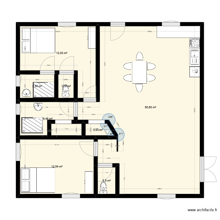 Mison. Plan de 8 pièces et 87 m2