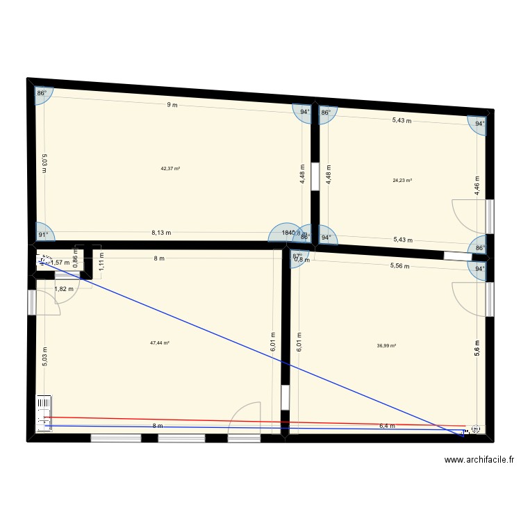 local. Plan de 4 pièces et 151 m2