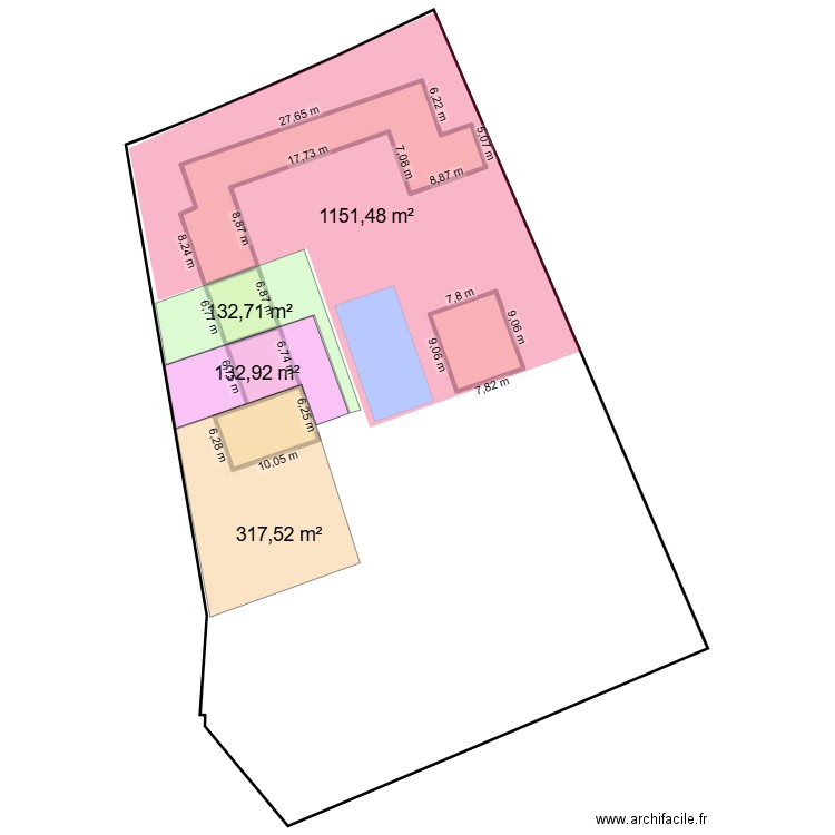 Saint Clément de Riviere. Plan de 5 pièces et 397 m2