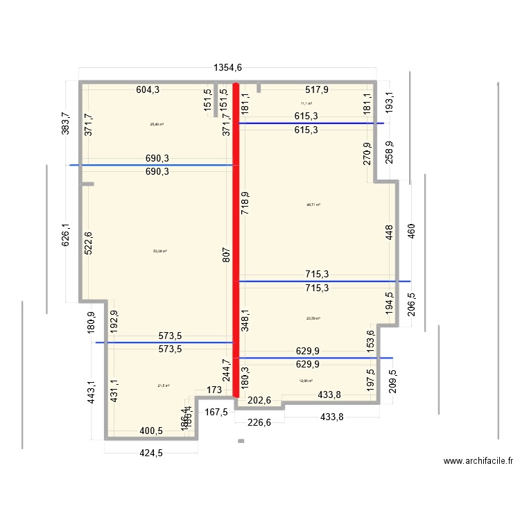 PLAM DE MAS avec toit. Plan de 7 pièces et 197 m2