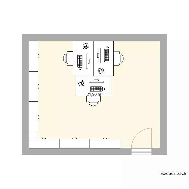 Bureau informatique. Plan de 1 pièce et 22 m²