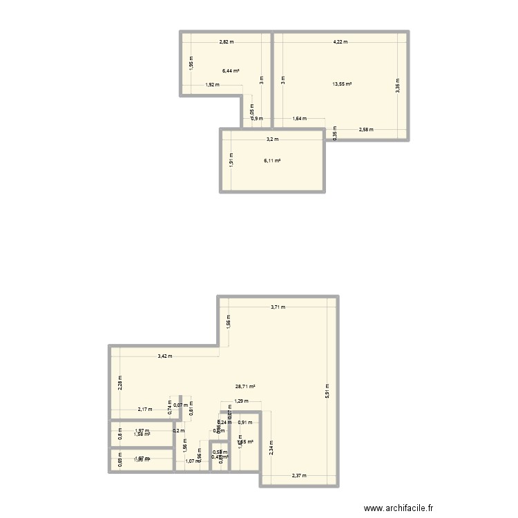 breut. Plan de 8 pièces et 60 m2