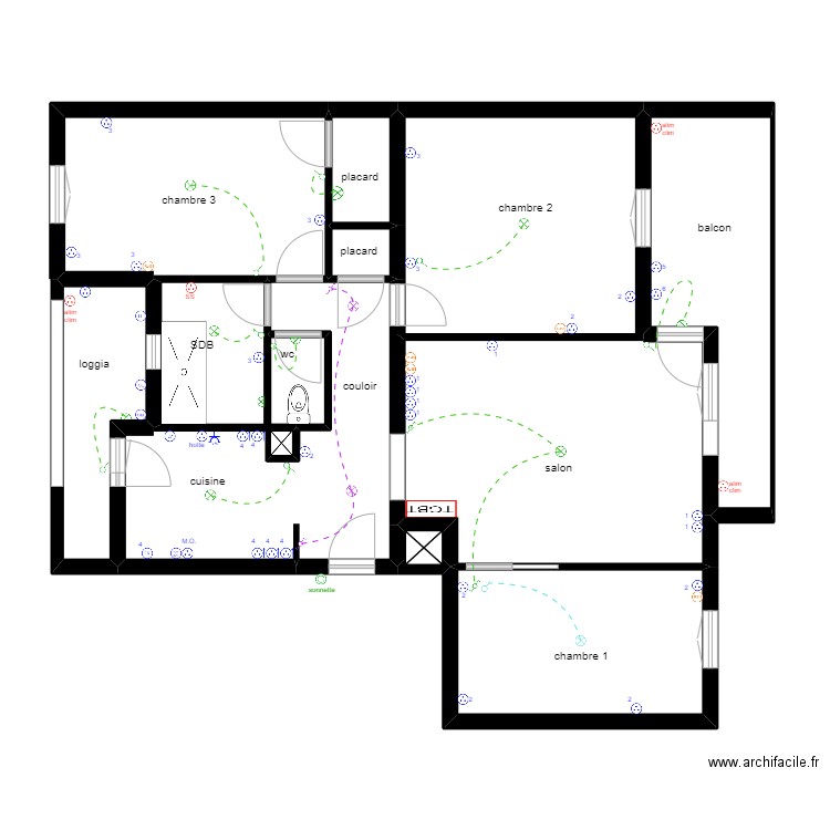 christen florian. Plan de 11 pièces et 82 m2