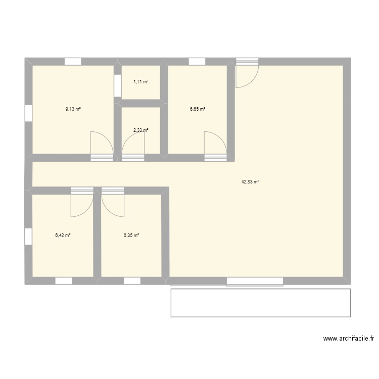 VILLA BASSE. Plan de 7 pièces et 75 m2