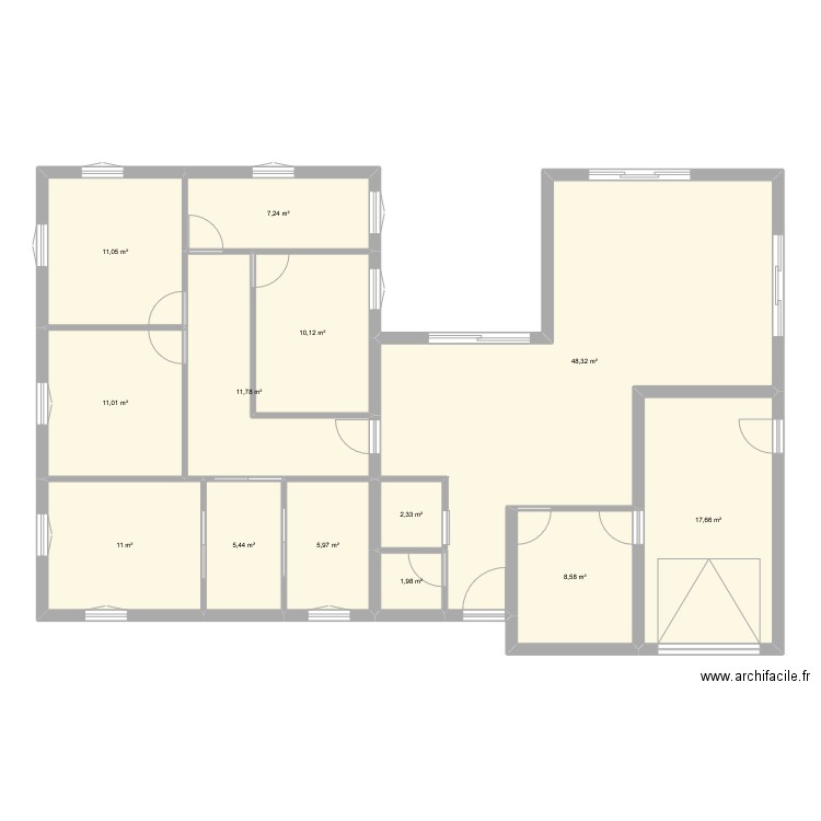 Maison 2. Plan de 13 pièces et 153 m2