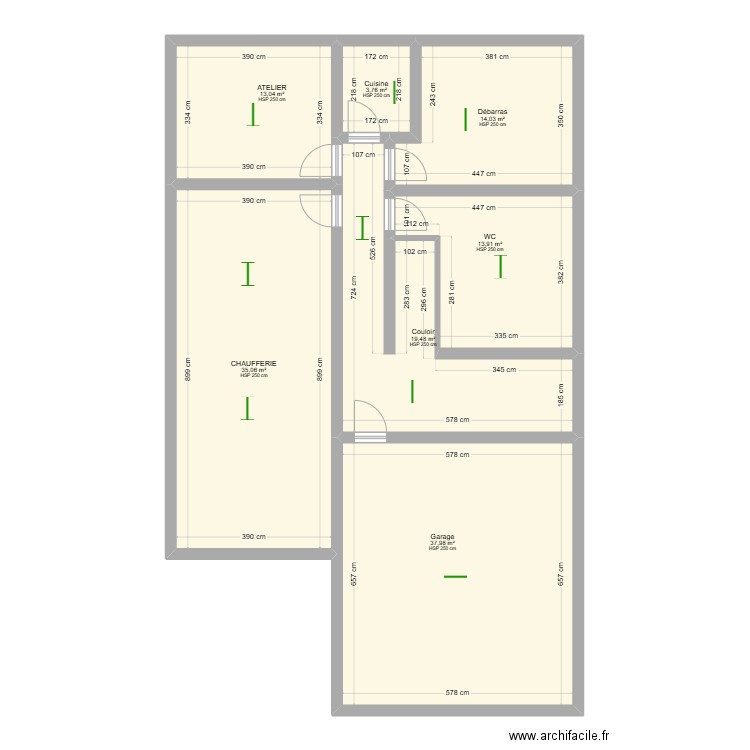 PLAN LICATA. Plan de 7 pièces et 137 m2