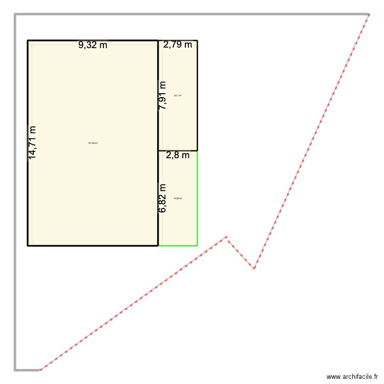 Somone. Plan de 3 pièces et 178 m2