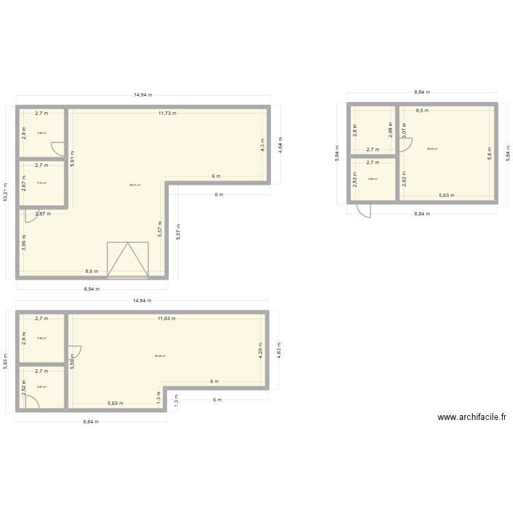 Plan maison. Plan de 8 pièces et 227 m2