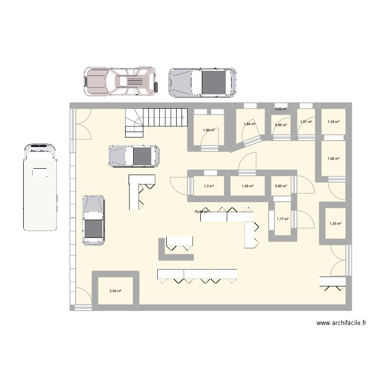 mercedes. Plan de 14 pièces et 109 m2