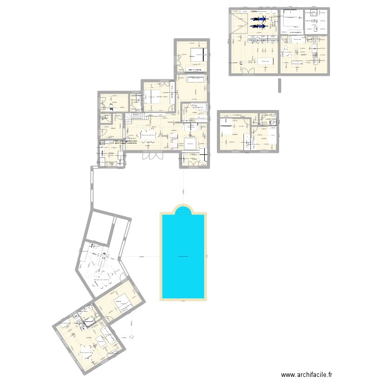SMDC Garage. Plan de 18 pièces et 270 m2