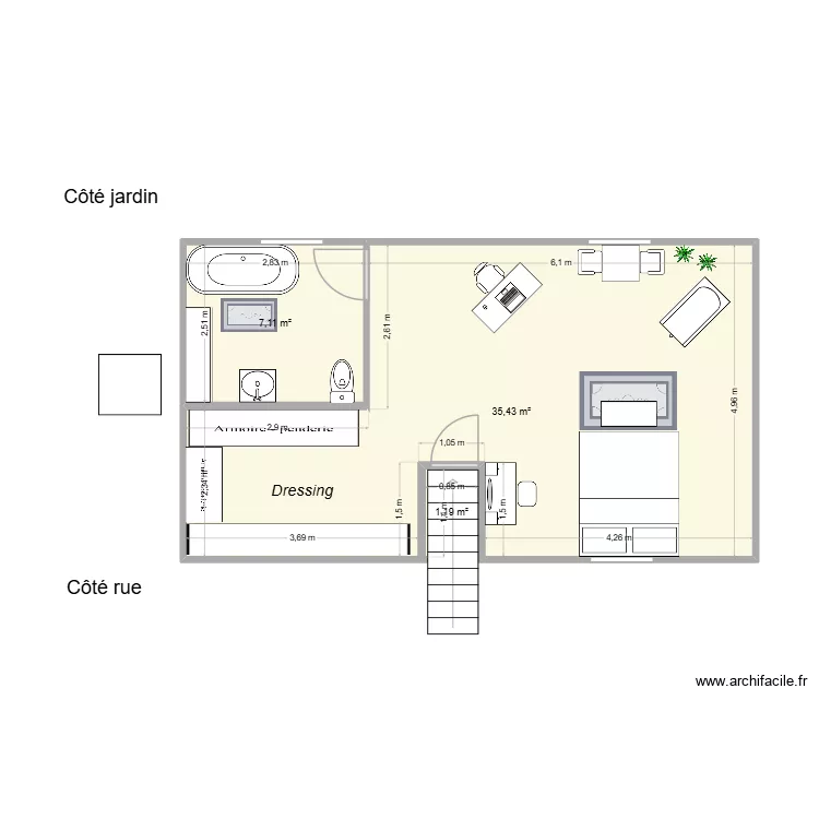 Escalier central, dressing et salle de bains 2. Plan de 3  et 44 m²