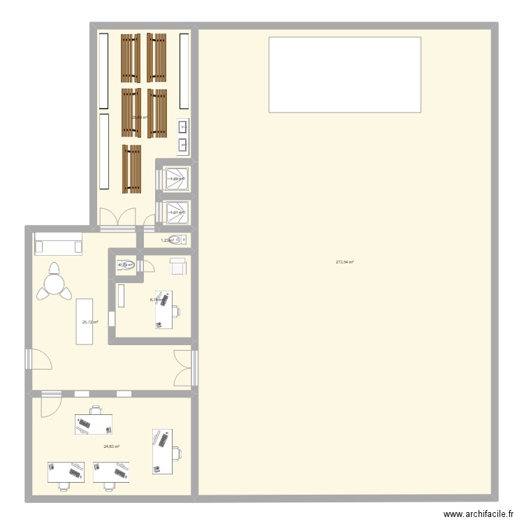 Jay'Nova. Plan de 9 pièces et 303 m2