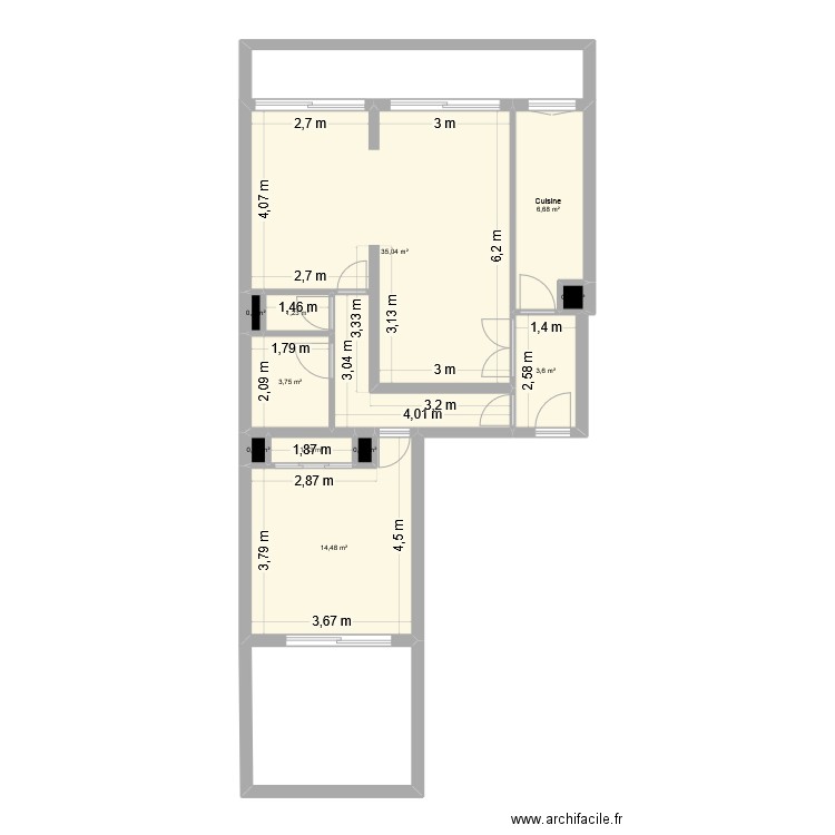 Appart avec terrasse et balcon. Plan de 11 pièces et 67 m2