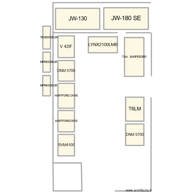 PLAN. Plan de 14 pièces et 825 m2
