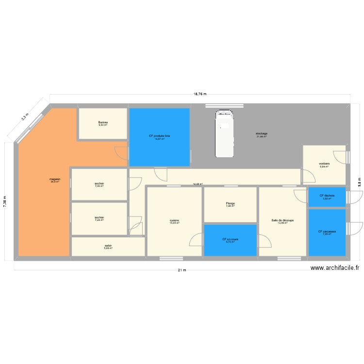 labo. Plan de 15 pièces et 180 m2