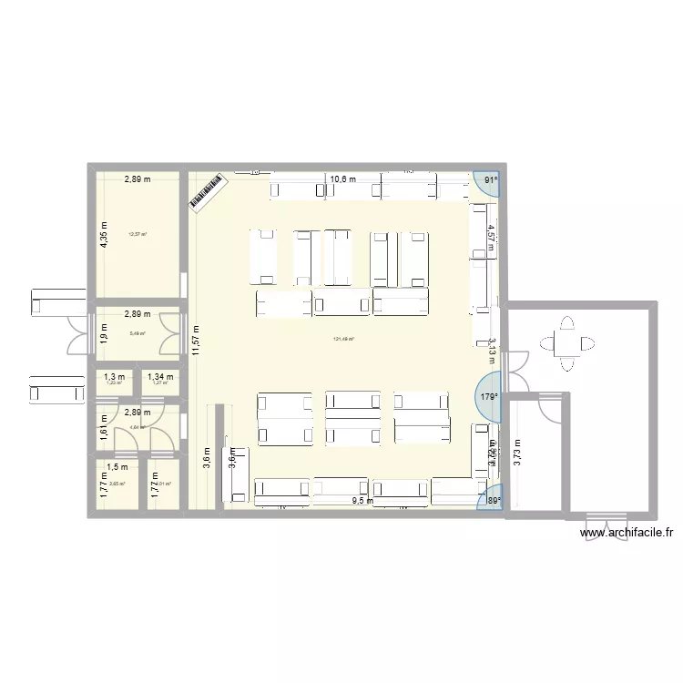 chicha boubaze. Plan de 8  et 151 m²