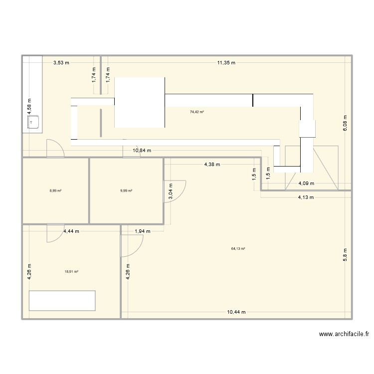 abattoir. Plan de 5 pièces et 176 m2