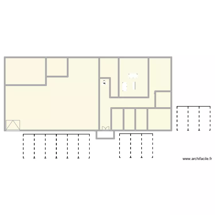 SOISSONS. Plan de 8  et 491 m²