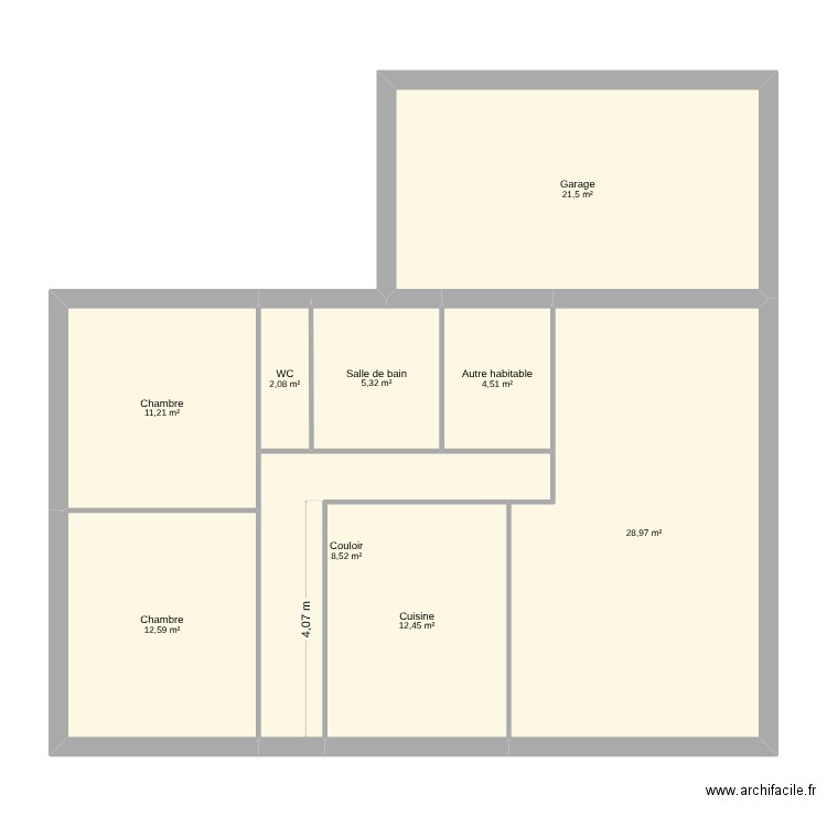 olivettes. Plan de 9 pièces et 107 m2