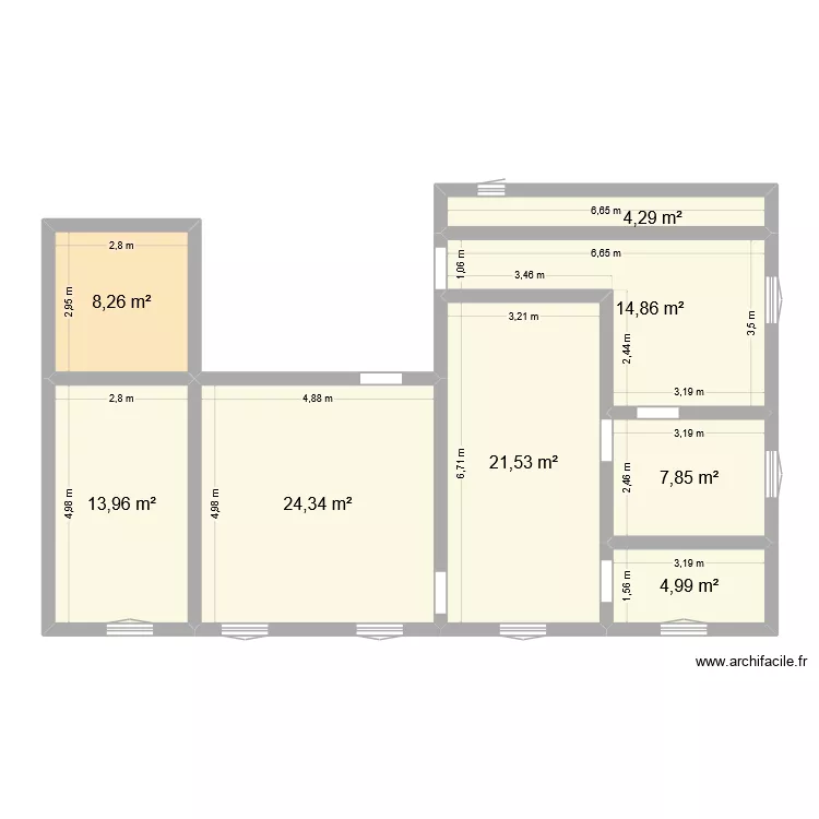 MENARD R+1. Plan de 8  et 100 m²