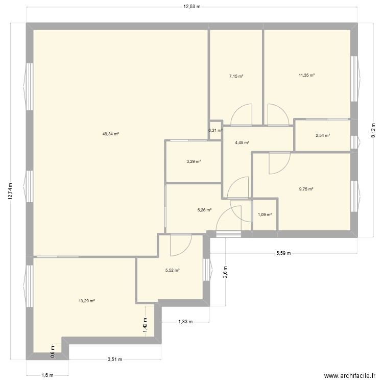 LYON. Plan de 12 pièces et 113 m2