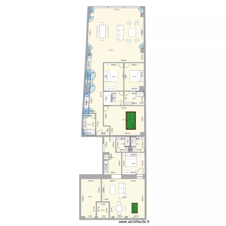 BASE St Denis Vide. Plan de 18 Pièces et 225 m²