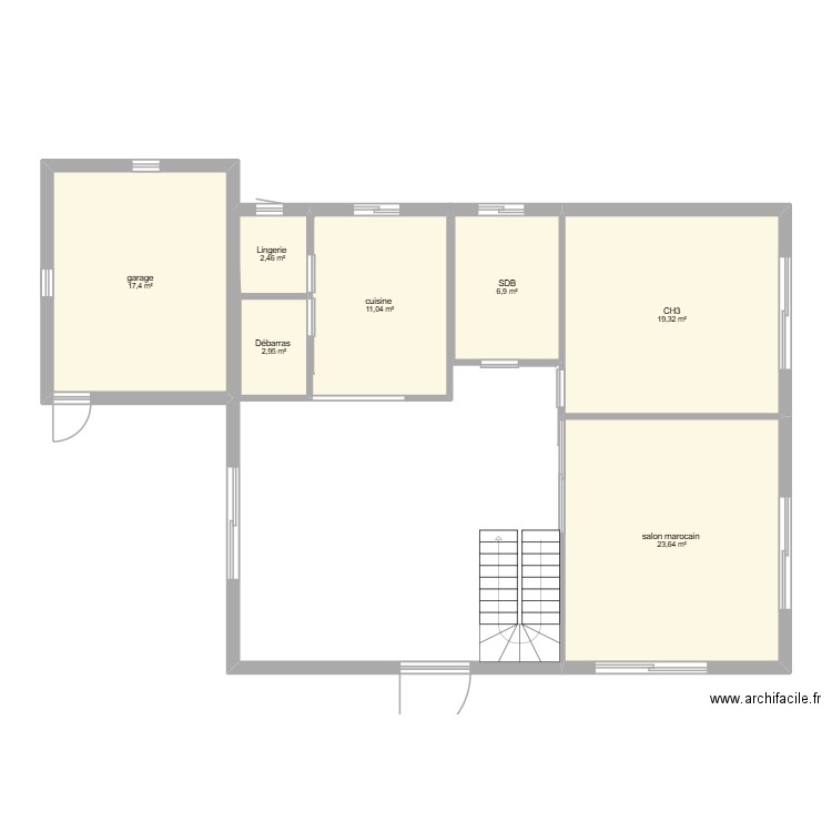 RDC 1. Plan de 7 pièces et 84 m2