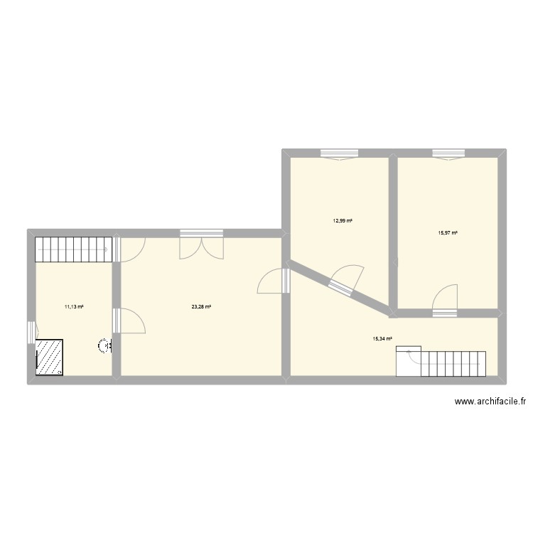Etage. Plan de 5 pièces et 79 m2