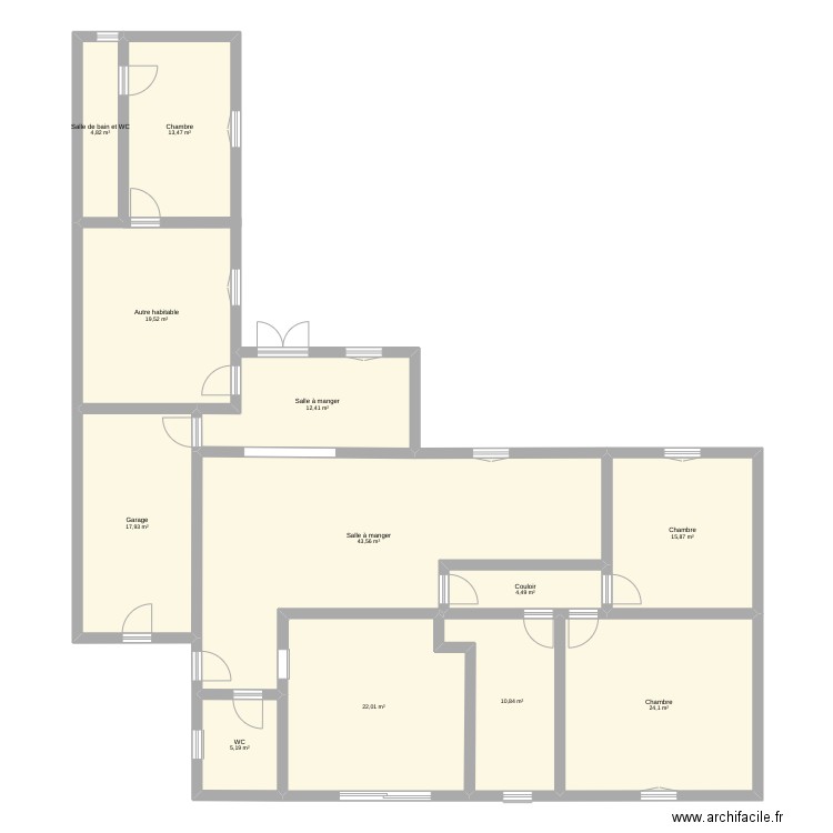 Mérignac. Plan de 12 pièces et 194 m2