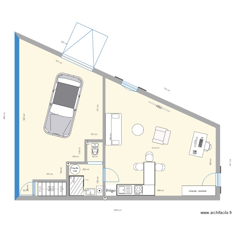 MAISON CAZOUL STUDIO. Plan de 5 pièces et 74 m2