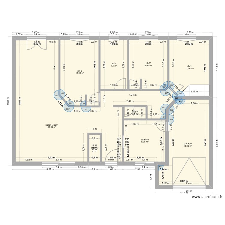 ancienne implantation. Plan de 9 pièces et 123 m2