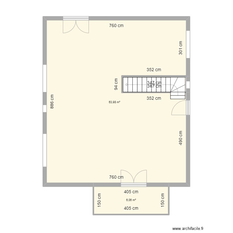 Maison Houssen RDC sans cloison. Plan de 0 pièce et 0 m2