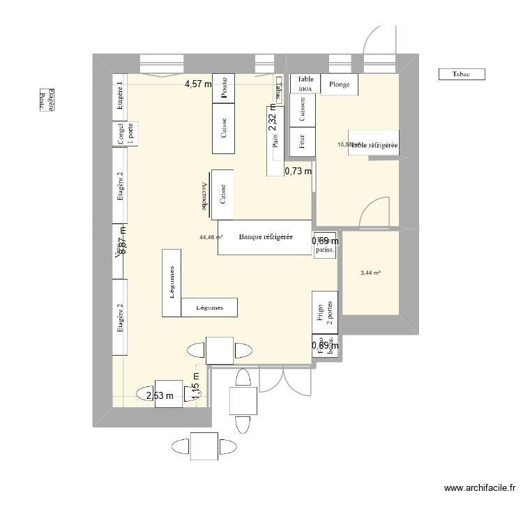 Commerce + cuisine meubl&eacute;. Plan de 0 pièce et 0 m2