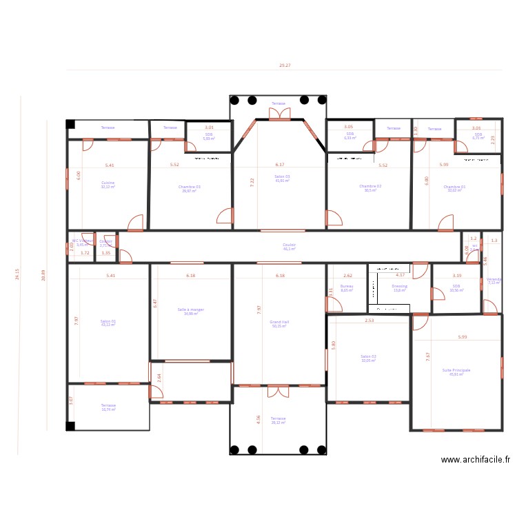 ngak. Plan de 26 pièces et 558 m2