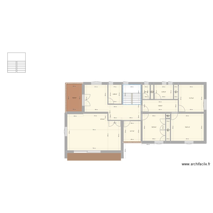 TIXADOR EXISTANT . Plan de 21 pièces et 253 m2