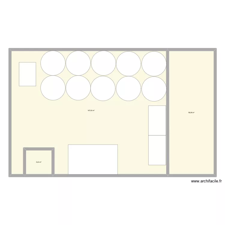 ali. Plan de 3  et 251 m²