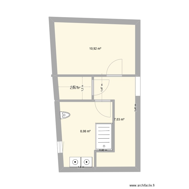 LIERNU R2. Plan de 4 pièces et 28 m2