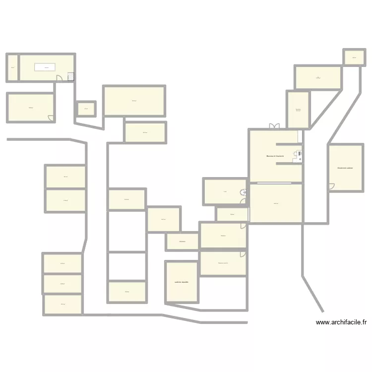 Spa. Plan de 26 Pièces et 535 m² Spa. Plan de 26 Pièces et 535 m²