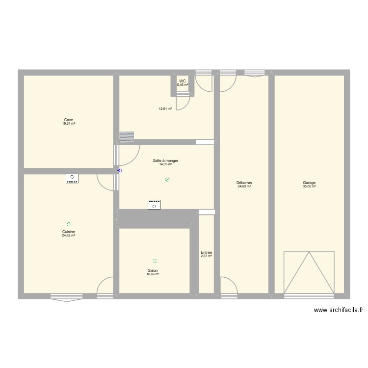 beho rdc. Plan de 9 pièces et 145 m2