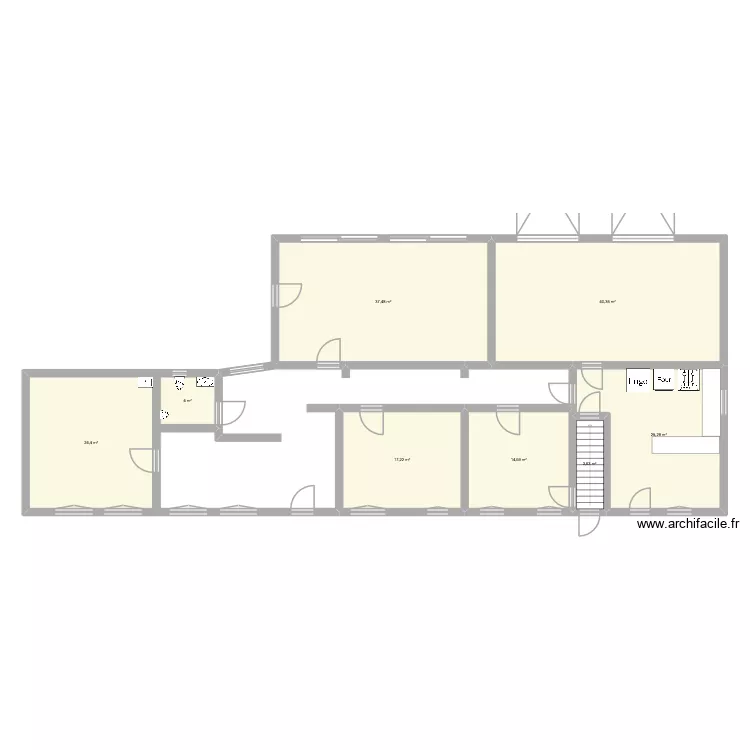 Corneuil. Plan de 8  et 167 m²