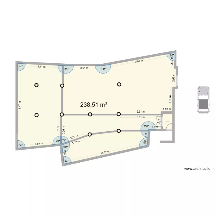 ndgaba. Plan de 2  et 241 m²