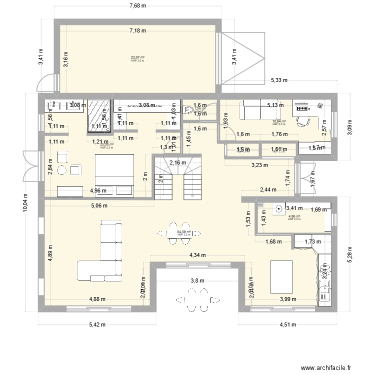 PLAN REZ DE CHAUSSÉ. Plan de 8 pièces et 131 m2